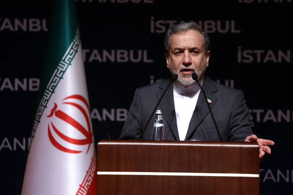 توافق هسته‌ای ایران ۱۴۰۴؛ عراقچی از تغییر رویکرد امنیتی و هشدار به اروپا می‌گوید