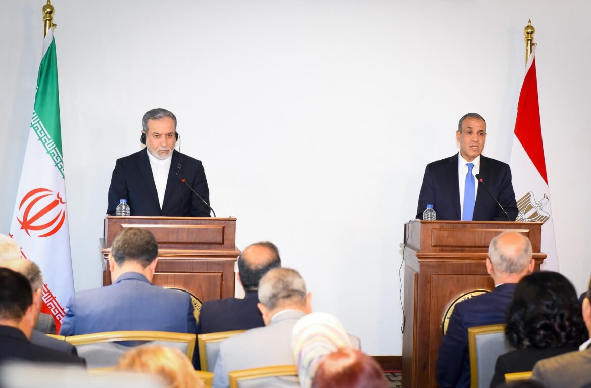 مذاکرات دیپلماتیک درباره پرونده هسته‌ای ایران ۲۰۲۵:ورود قاهره