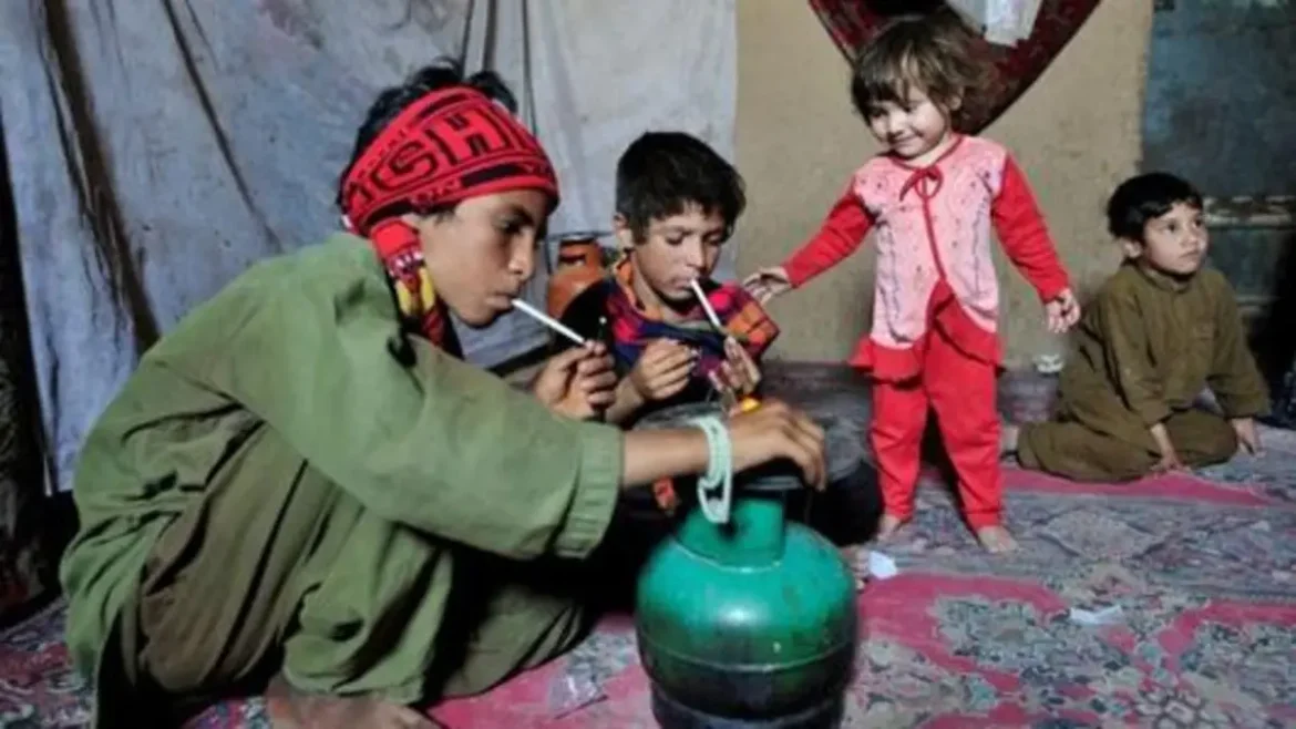 کودکان خیابانی در ایران: استثمار دولتی، همراه با آمار و شواهد