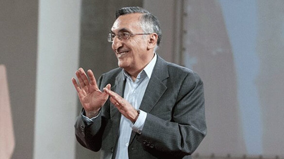 مرگ کامران فانی امروز … قلب فرهنگ ایران از تپیدن ایستاد