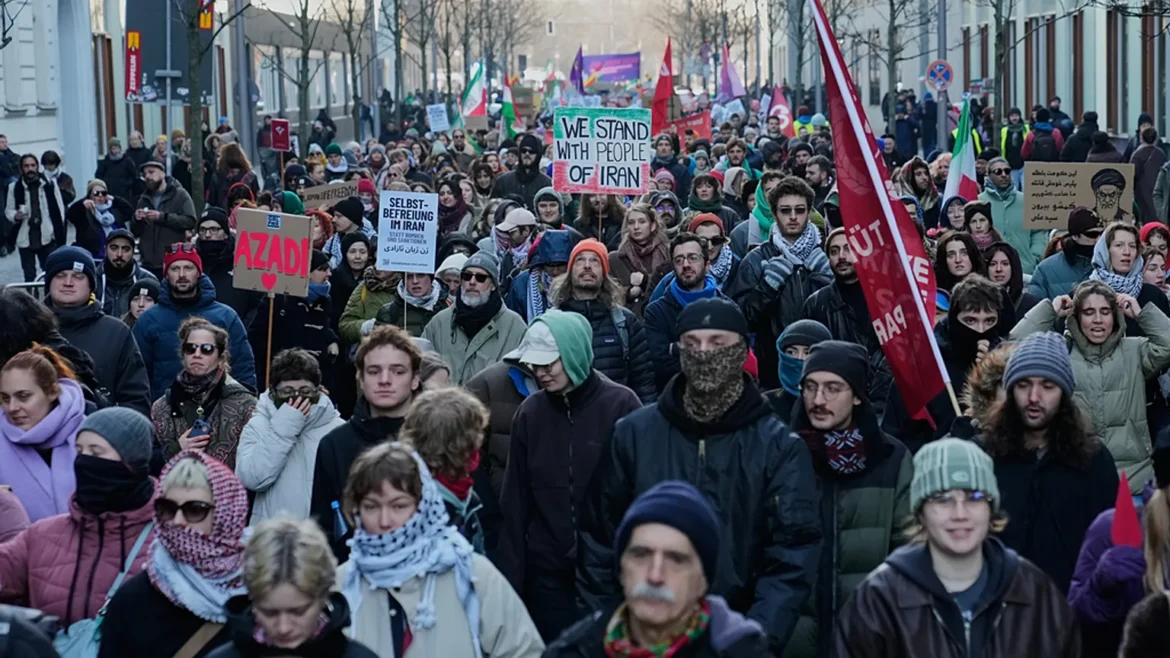 مقاومت در ایران: بررسی اشکال مبارزه در تاریخ معاصر ایران
