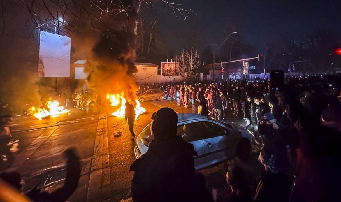 بحران جاده‌ها در ایران: نبرد روزانه شهروندان با جاده‌های مرگ