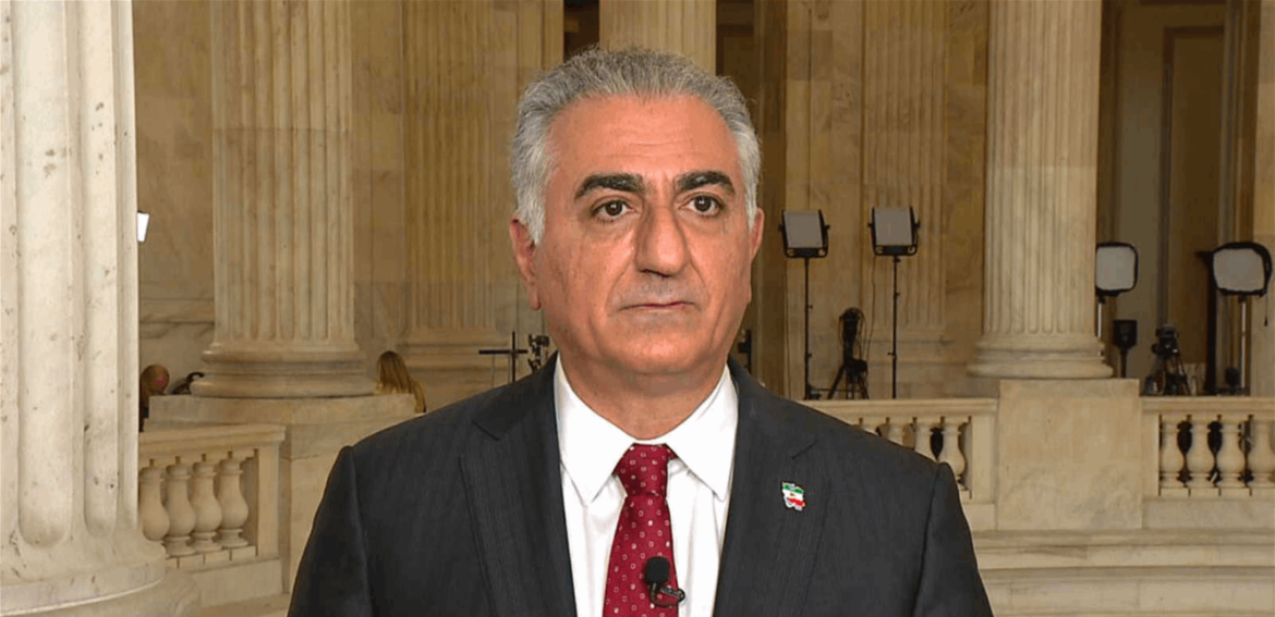 حمایت از شاه در ایران؛ چرا هنرمندان به رضا پهلوی نزدیک شدند؟