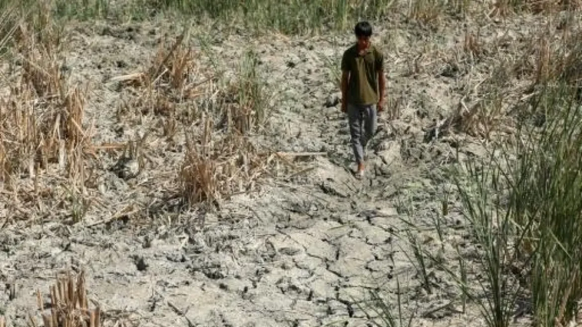 هدر منابع ایران در جنگ های خارجی: بحران داخلی عمیق