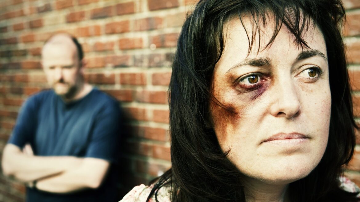 قتل ناموسی در ایران: خلأ قانونی که جان زنان را می‌گیرد