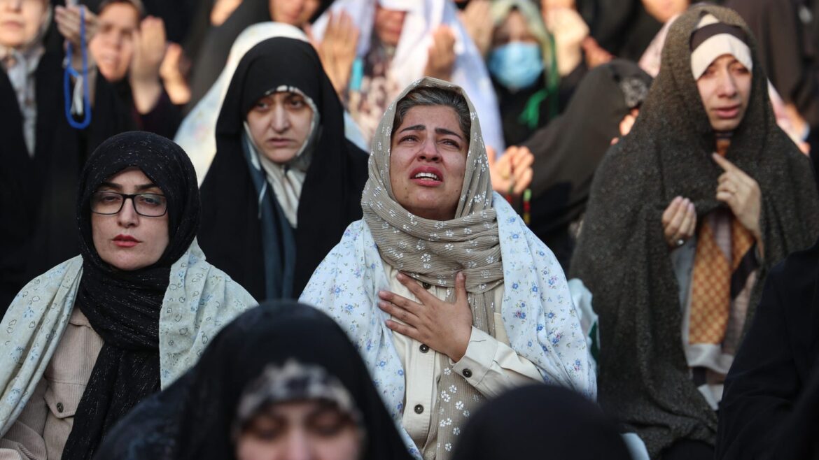 هواشناسی تهران امروز؛ بارش باران و افت دما