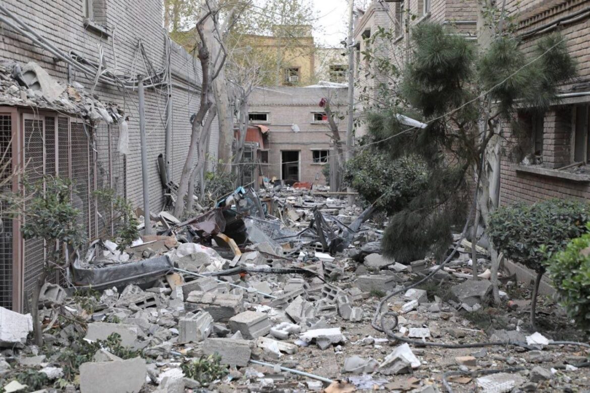 حملات گسترده به تهران و کرج؛ ادامه انفجارها در شهرهای ایران