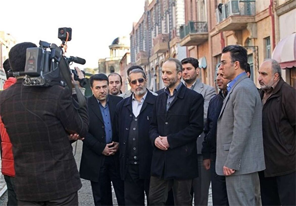 سرافراز و اینترنت ایران: ساختار جدید مشکل را حل نمی‌کند