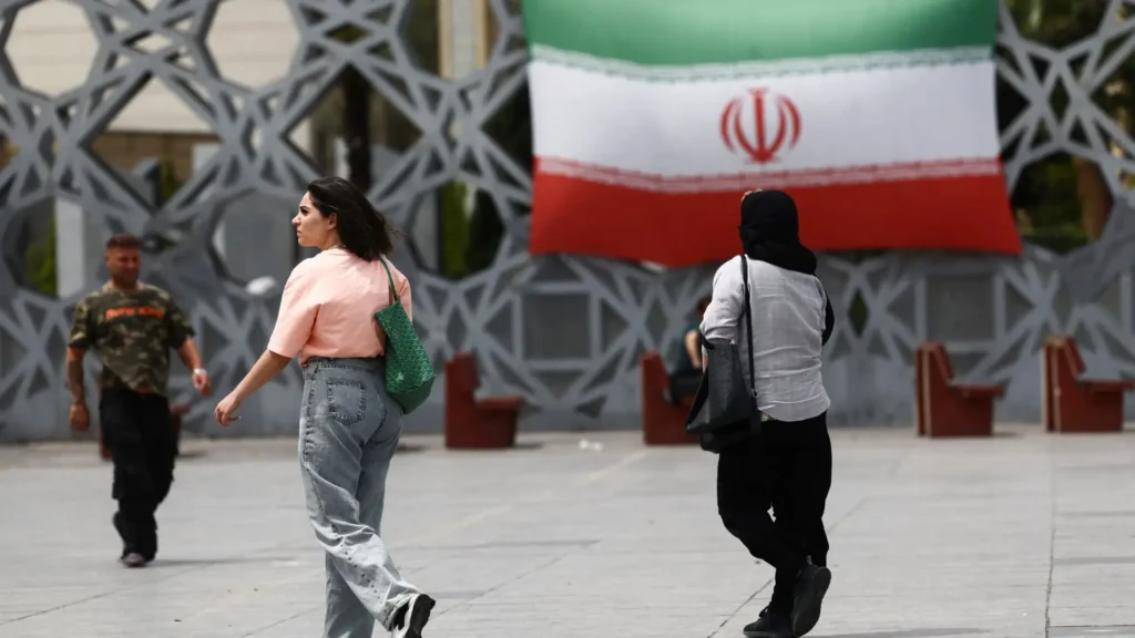 اینترنت طبقاتی در ایران؛ شکاف تازه در عصر خاموشی دیجیتال