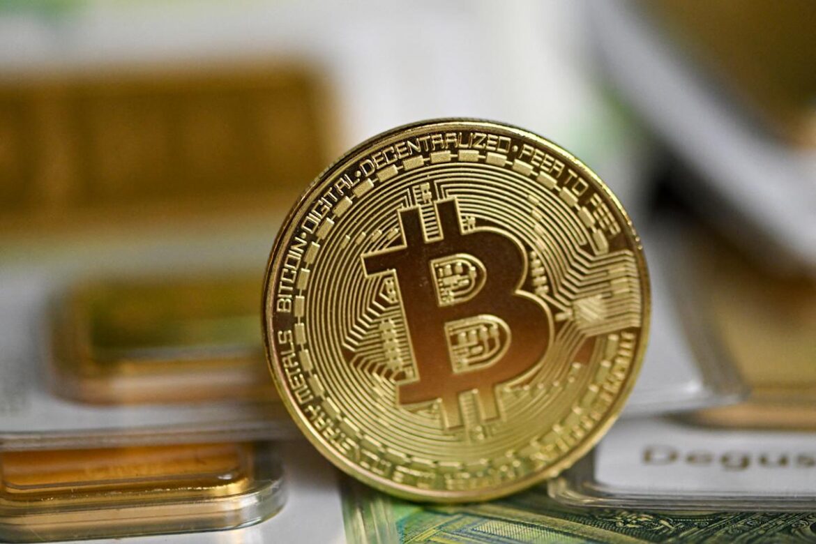 قیمت بیت‌کوین امروز: بازگشت یا توهم صعود؟