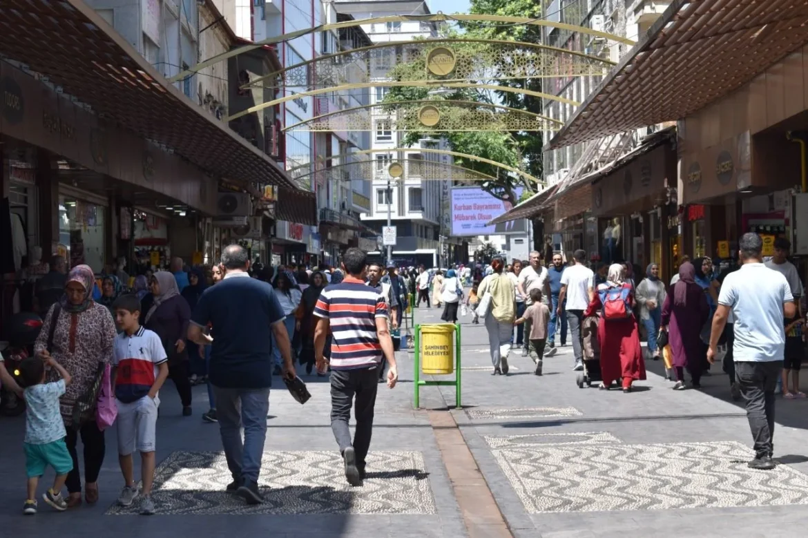تعطیلی ادارات گلستان در روز چهارشنبه به دلیل موج گرما