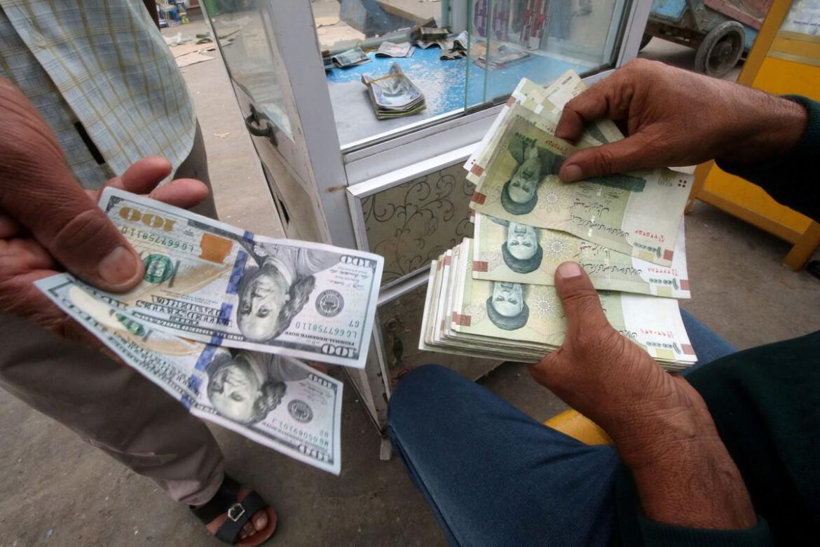 نرخ بهره در ایران؛ فشار تازه بر دوش دهک‌های پایین