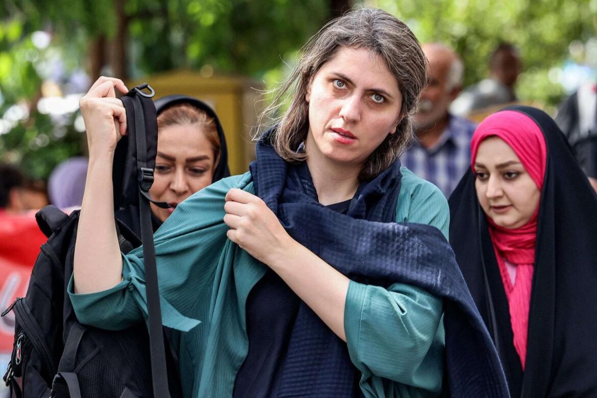 حجاب اجباری در دانشگاه‌های ایران؛ دستورالعمل جدید